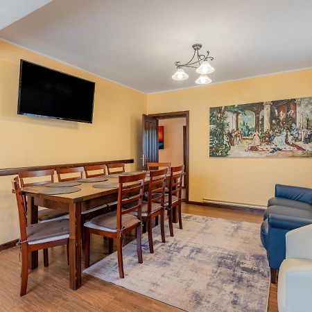 Hotel Casa Saraste Rîşnov Esterno foto